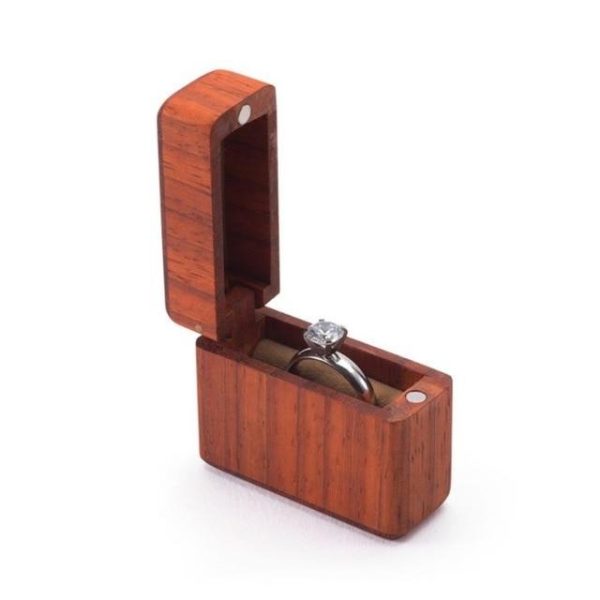 Écrin Bague Bois design élégant